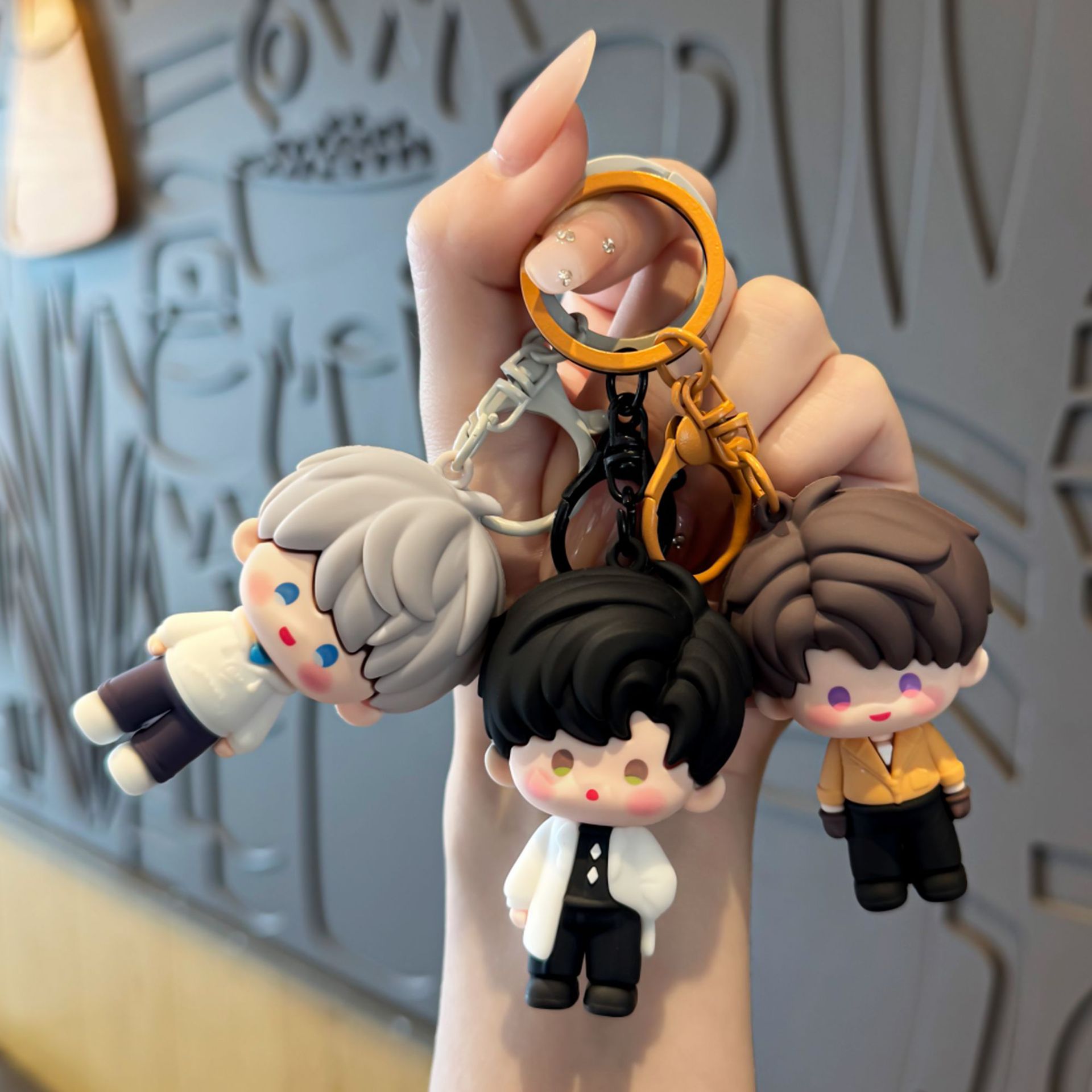 Resin Art Toys - ラブアンドディープスペースQ レジンフィギュアキーホルダー ゲームキャラクターミニドール バックパックバッグチャームオーナメント ゲームキャラクターバックパックバッグチャーム